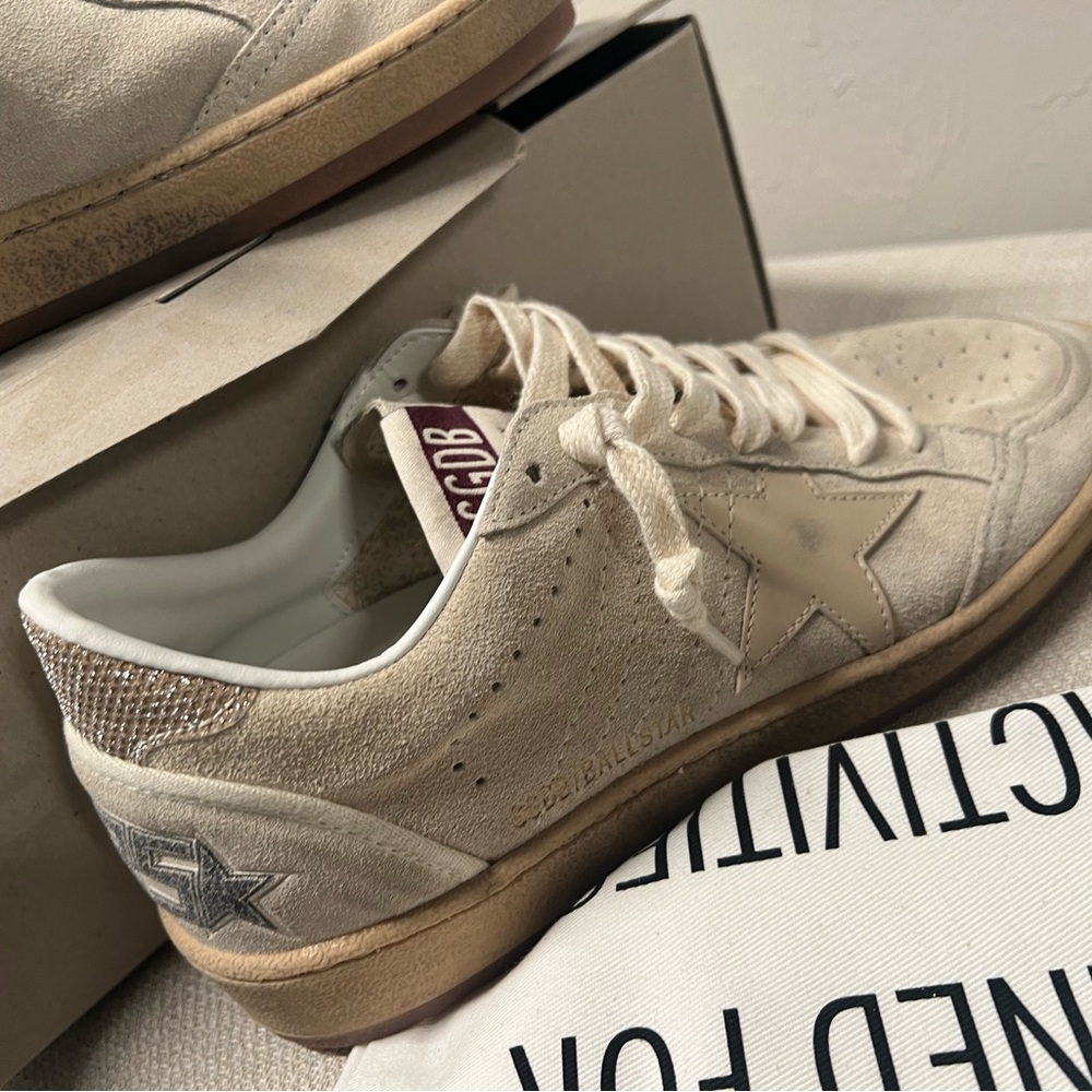 Golden Goose Tan Sneakers Low-Top Leather Suede - Picture 2 of 10